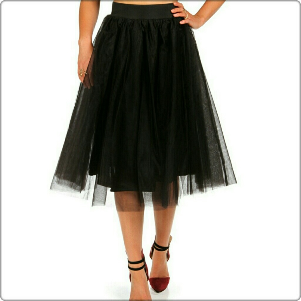 Black Tulle midi skirt